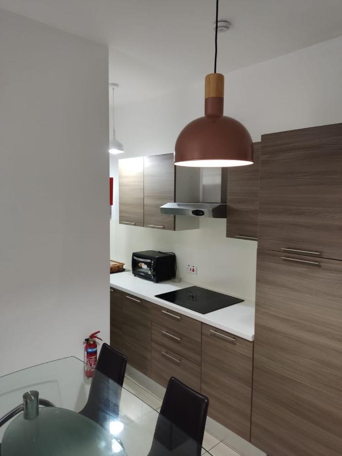 Hampton Court, Block C, N.2 Appartement St. Paul's Bay Buitenkant foto