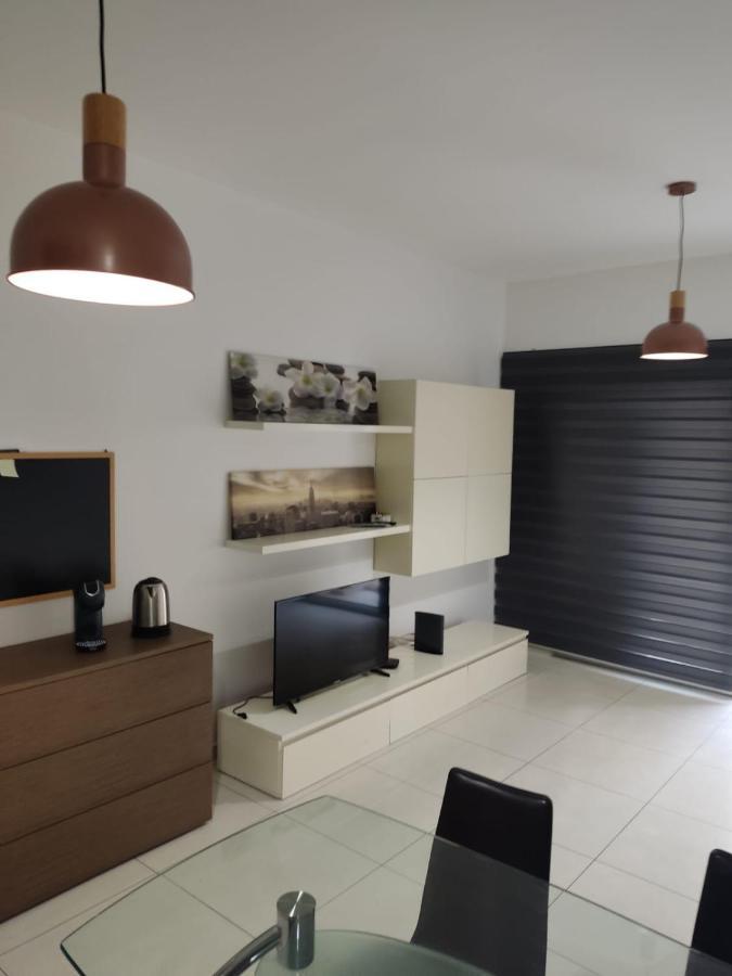 Hampton Court, Block C, N.2 Appartement St. Paul's Bay Buitenkant foto
